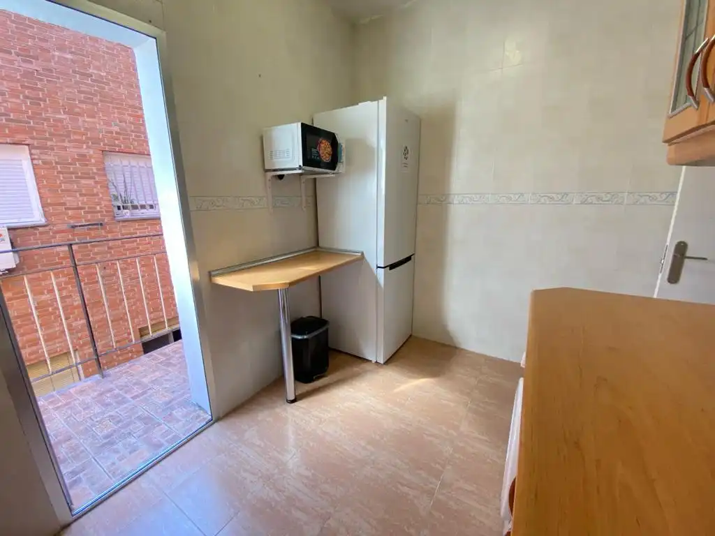 Habitación en Avenida de Palomeras, 94, Palomeras Bajas