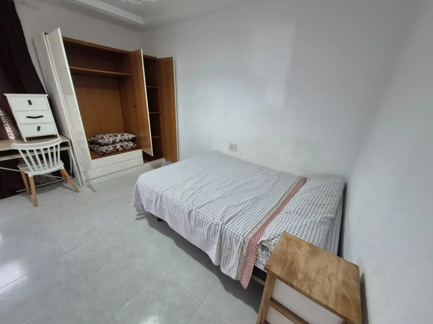 Habitación de Piso de alquiler en Vila-real con Amueblado
