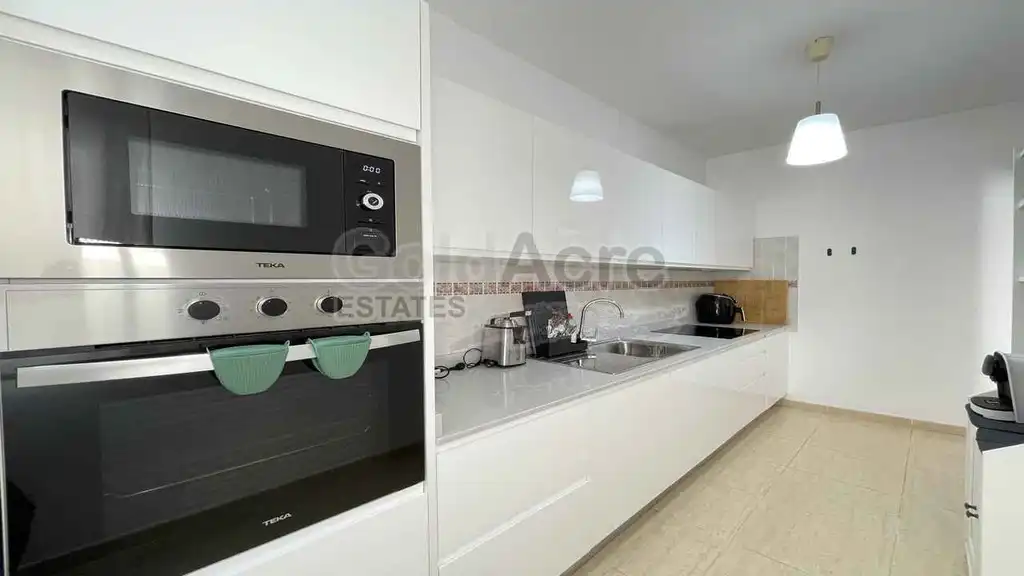 Cuina de Apartament en venda en La Oliva