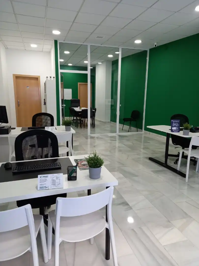 Local en venta en Valencia con Aire acondicionado