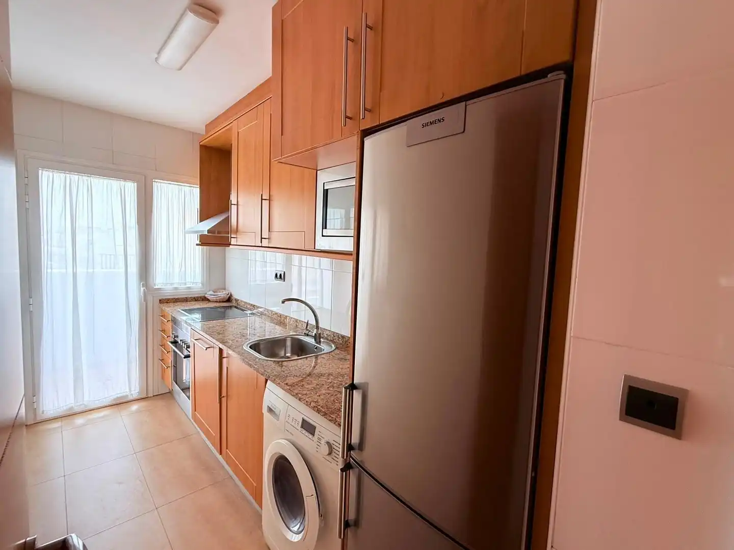 Küche von Wohnung zur Miete in Los Alcázares mit Klimaanlage, Terrasse und Gemeinschaftspool