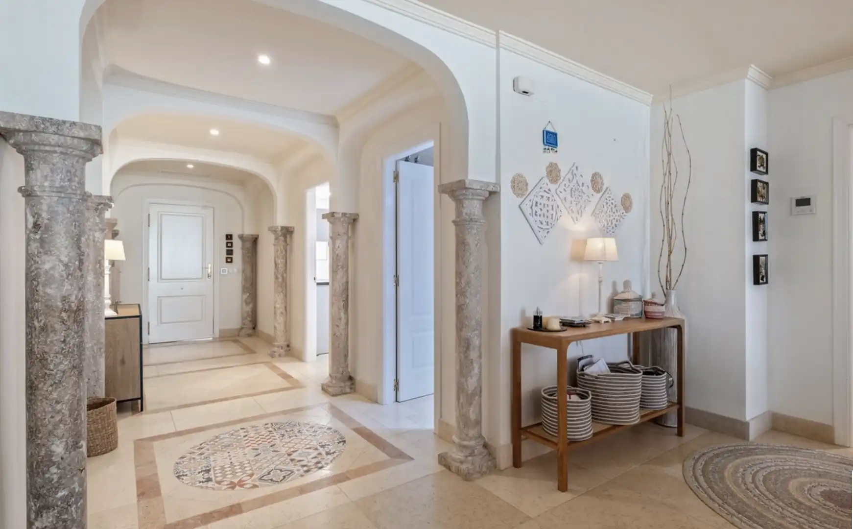 Apartament amb piscina en venda a Nueva Andalucía, imagen 5