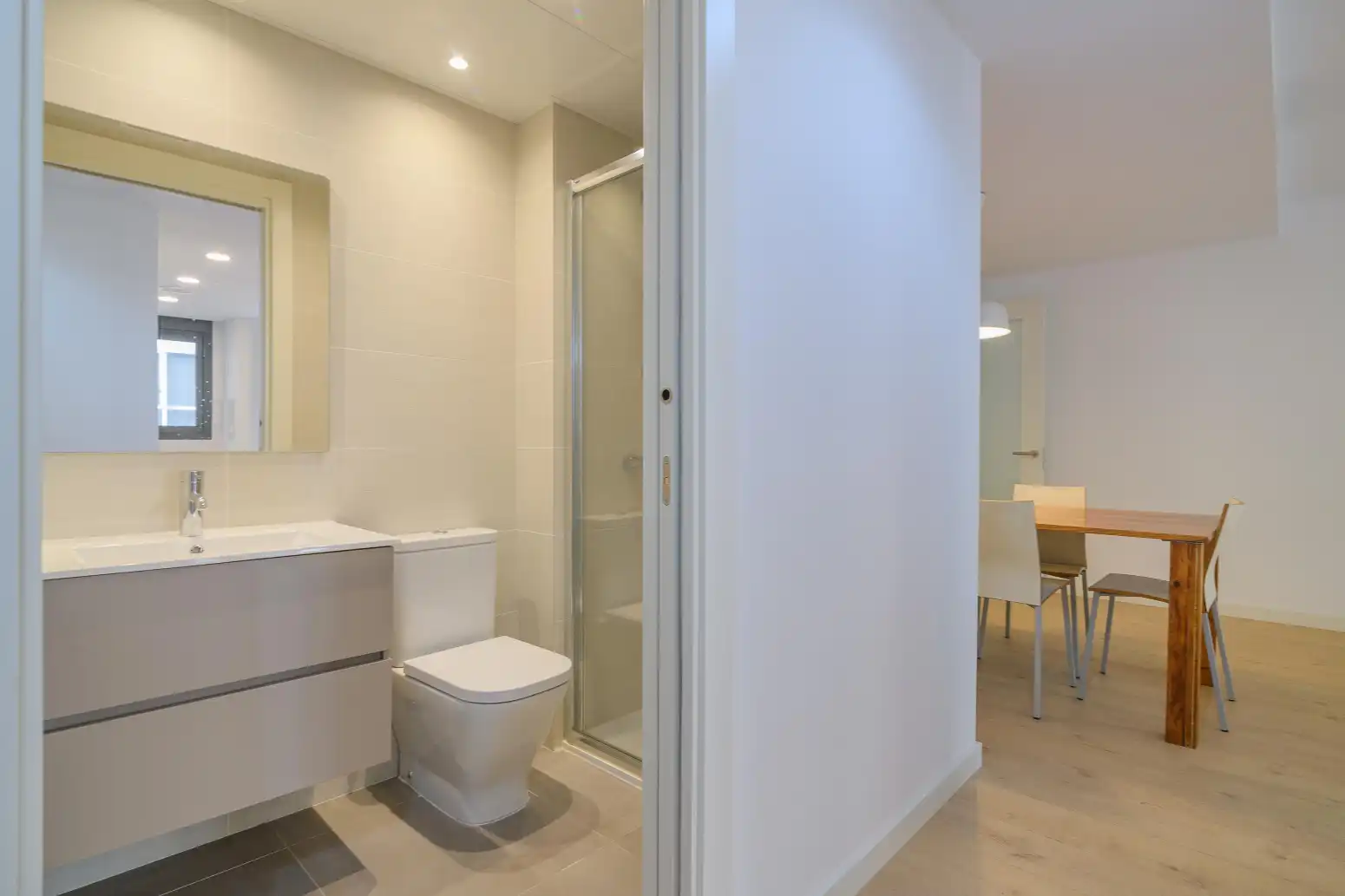 Bathroom of Flat for sale in Sant Boi de Llobregat  with Air Conditioner, Heating and Balcony
