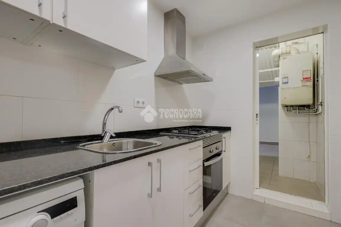 Flat for sale in Sant Andreu, imagen 6