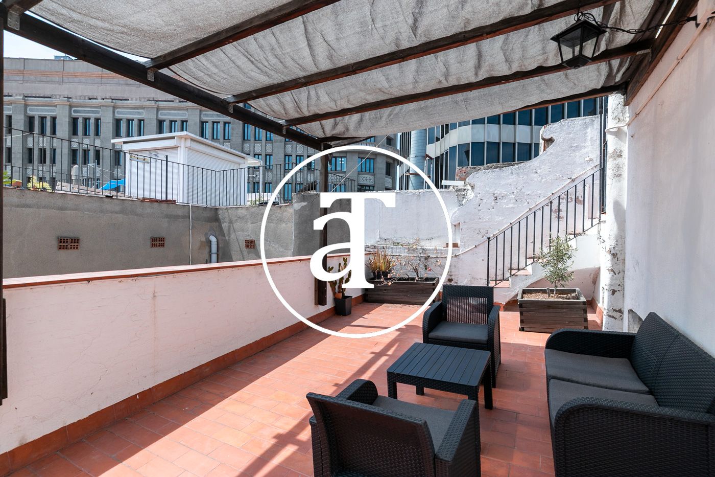 Terrace of Flat to rent in  Barcelona Capital  with Heating, Terrace and Furnished