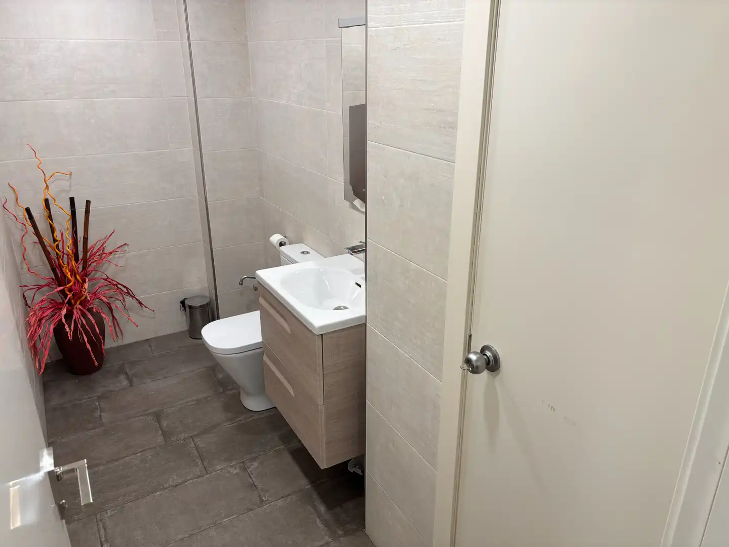 Business premises to rent in Carrer Príncep de Viana 17, imagen 7
