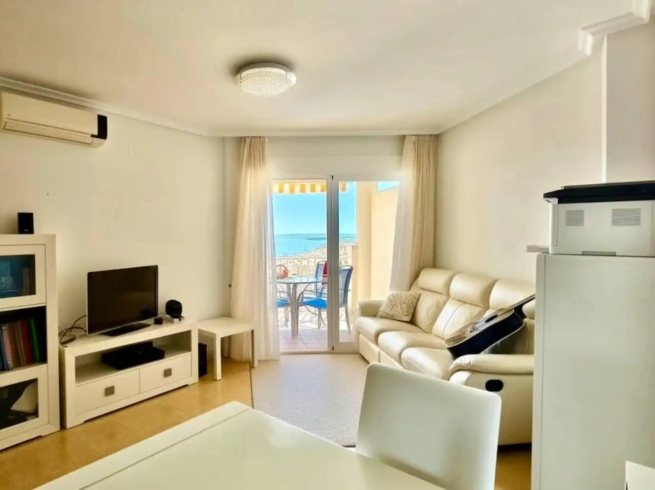 Sala de estar de Ático de alquiler en Orihuela con Aire acondicionado, Terraza y Amueblado