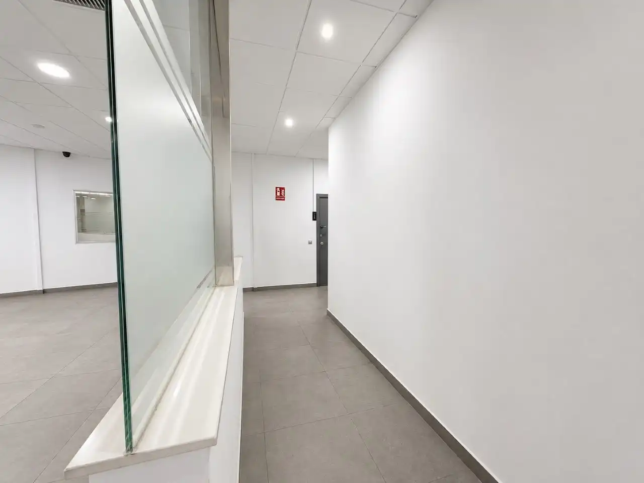 Nave industrial de alquiler en Córdoba con Calefacción y Alarma