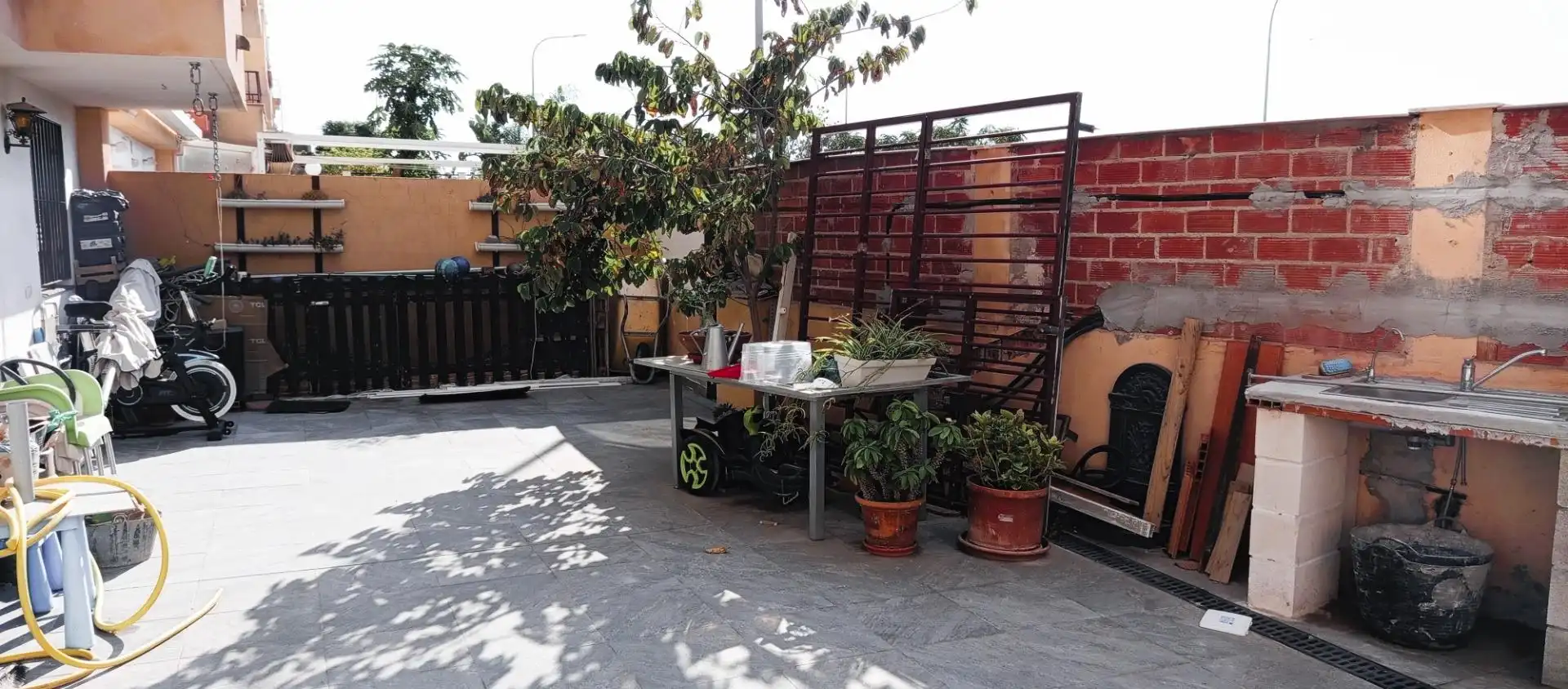 Planta baixa en venda a Santangelo