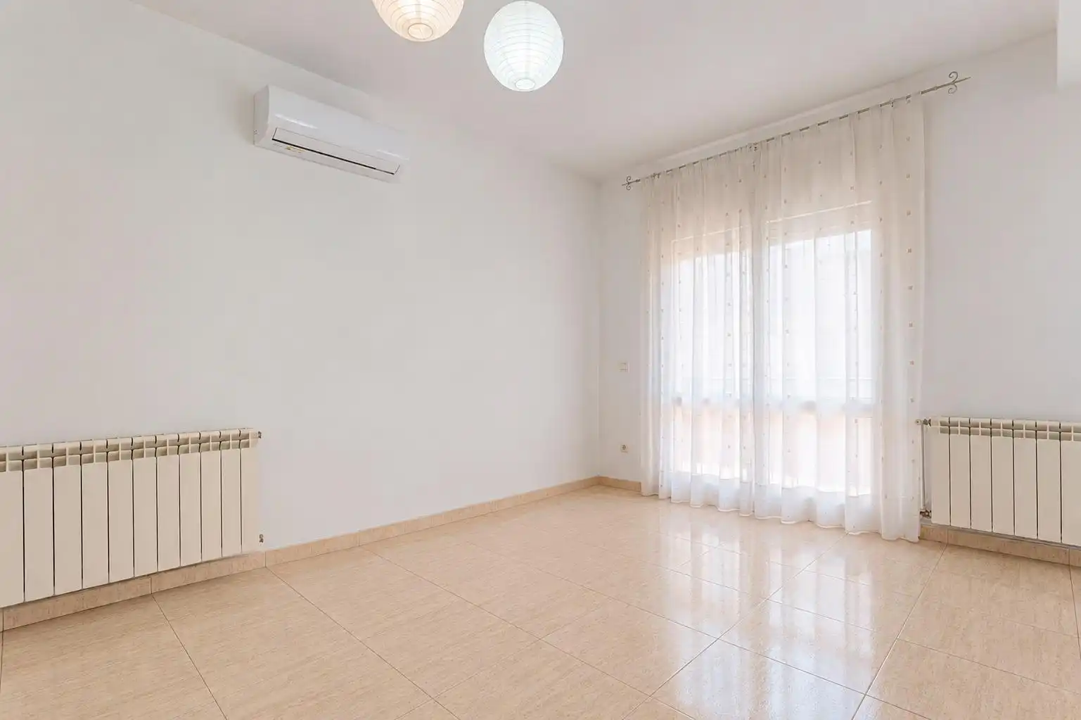 Sala de estar de Piso en venta en Vilanova del Camí con Aire acondicionado y Amueblado