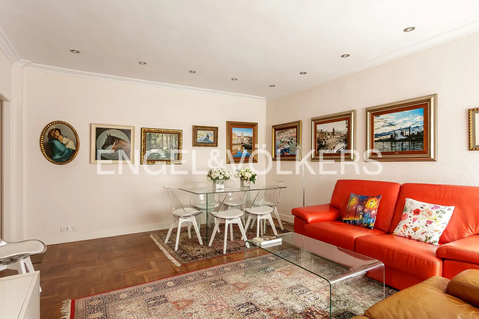 Comedor de Piso en venta en Getxo  con Calefacción y Trastero