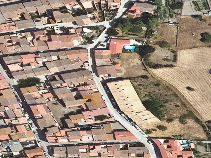 Vista exterior de Piso en venta en Garriguella