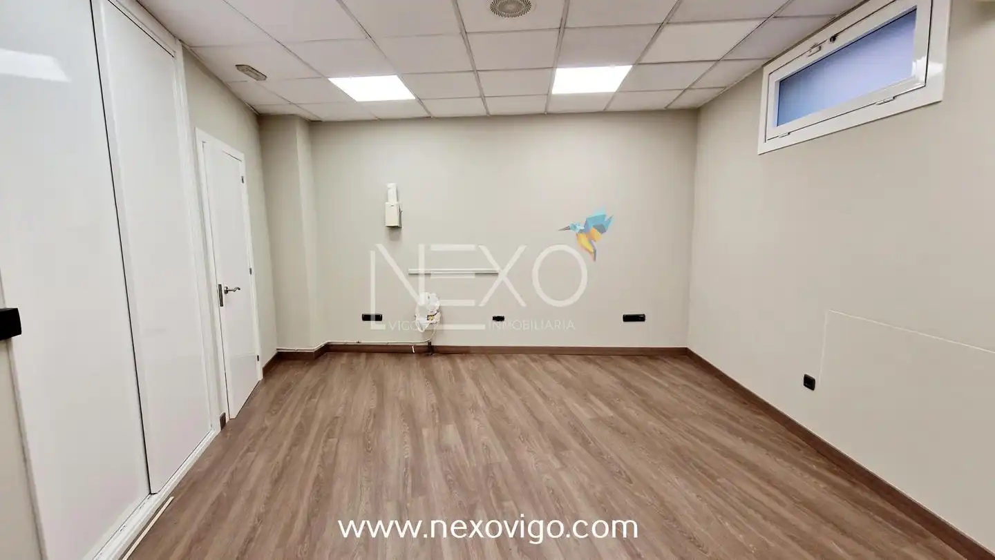 Business premises for sale in Avenida de Ourense, imagen 13