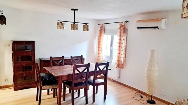 Piso en Venta en Avenida de Nuestra Señora de Valvanera en Los Cármenes