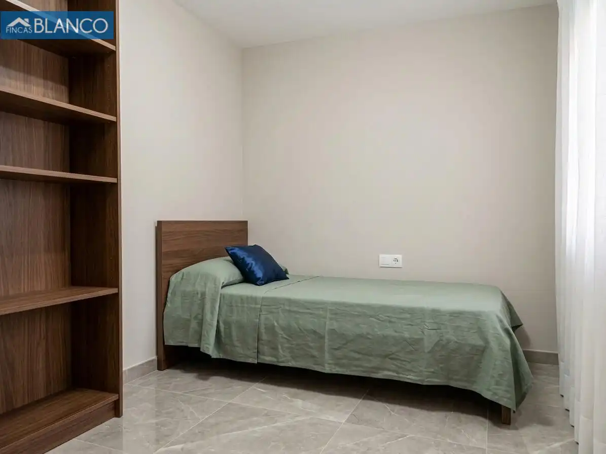 Habitación de Piso en venta en Can Vidalet