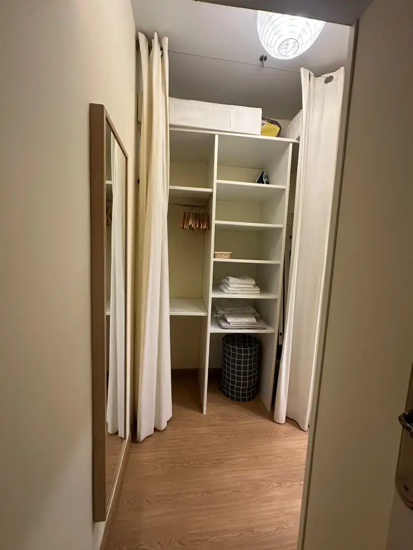 Habitación de Piso de alquiler en Madrid con Aire acondicionado, Calefacción y Amueblado