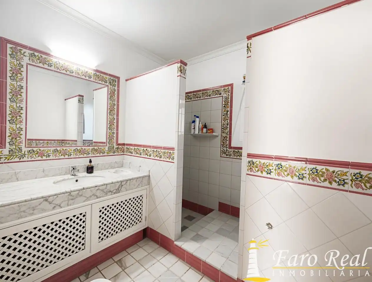 Bany de Casa o xalet en venda en Sanlúcar de Barrameda amb Jardí privat i Piscina