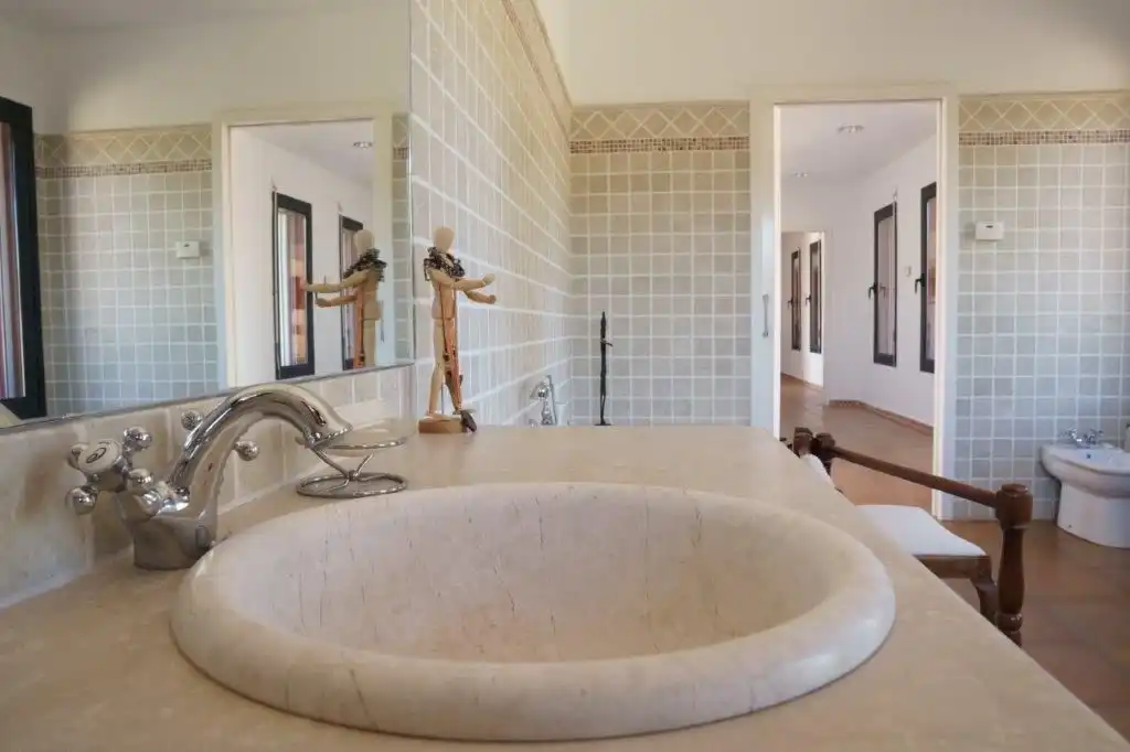 Baño de Casa o chalet en venta en Santiago-Pontones con Aire acondicionado, Jardín privado y Terraza