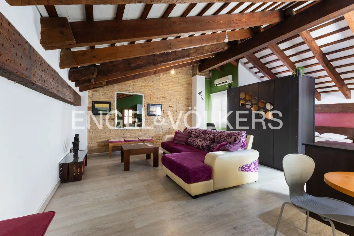 Wohnzimmer von Wohnung zur Miete in Valencia mit Klimaanlage, Heizung und Abstellraum