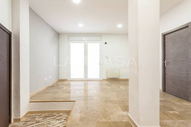 Planta baja en Venta en Montmeló
