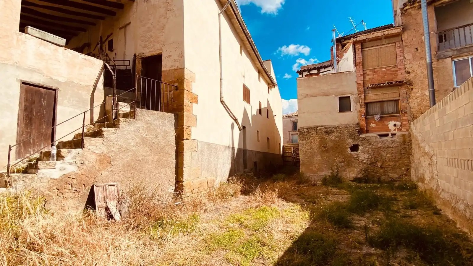 Exterior view of Houses for sale in Torrecilla de Alcañiz  with Private garden, Terrace and Storage room