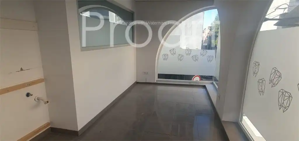 Local commercial à louer à Sant Celoni, imagen 9