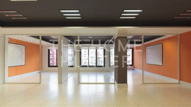 Oficina en Alquiler en AV MADRID en La Maternitat i Sant Ramon