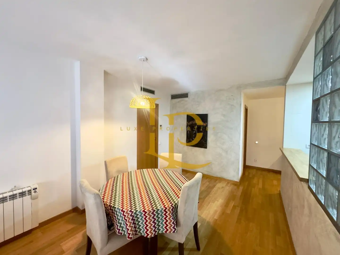 Dining room of Flat for sale in Castellbisbal  with Air Conditioner, Heating and Oven