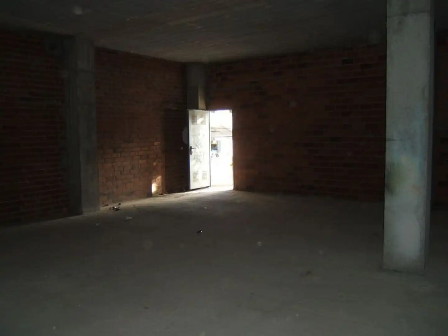 Local comercial en alquiler en Rúa Fermín Bouza Brey 10, imagen 4