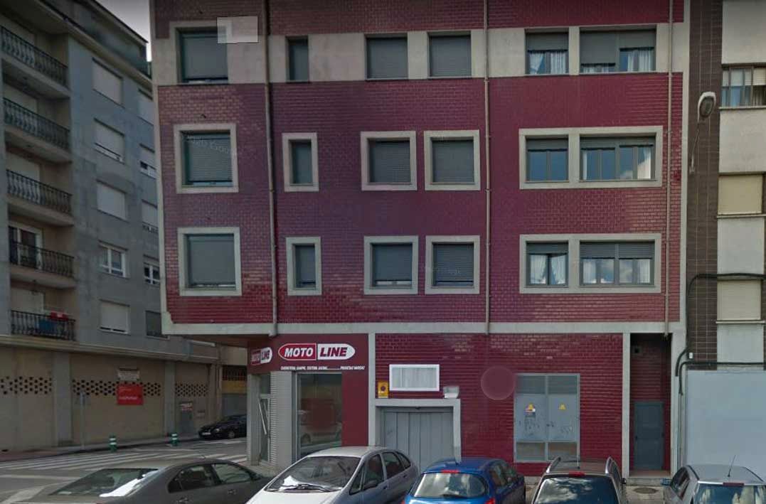 Local de lloguer a Calle Luarca, 25, San Pedro - Siana