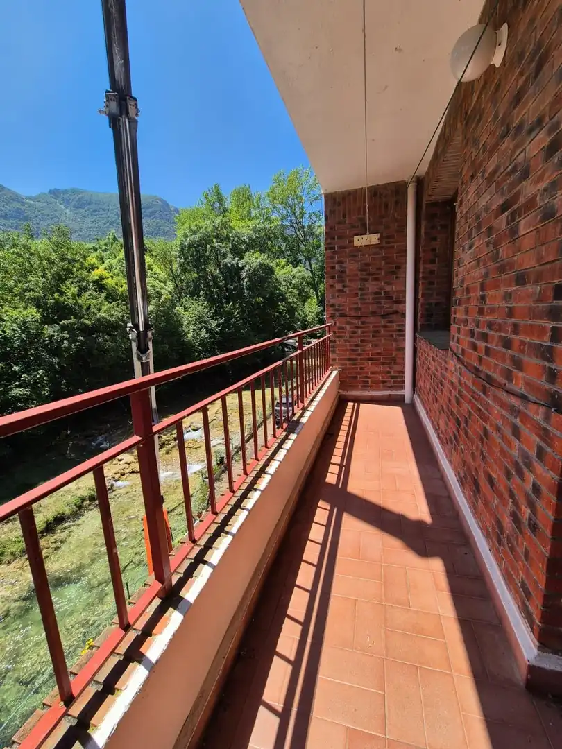 Balcony of Flat for sale in Valle de Mena
