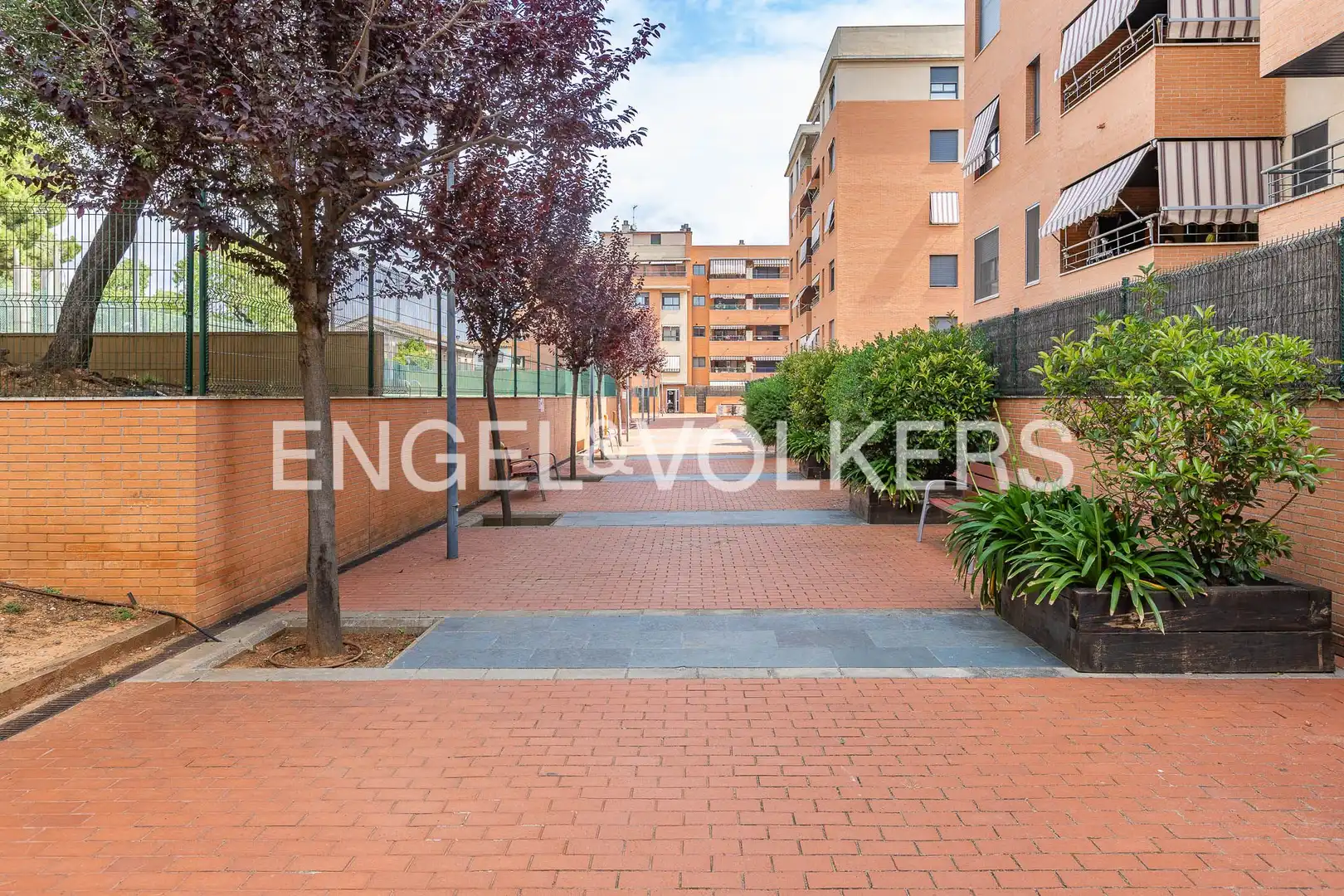 Terraza de Piso en venta en Sabadell con Aire acondicionado, Calefacción y Jardín privado