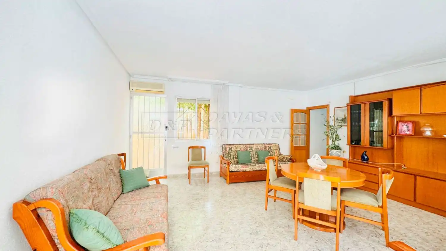 Sala de estar de Casa o chalet en venta en Torrevieja con Jardín privado y Terraza