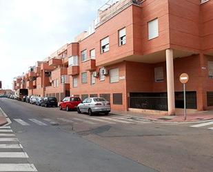 Vista exterior de Local en venda en  Almería Capital