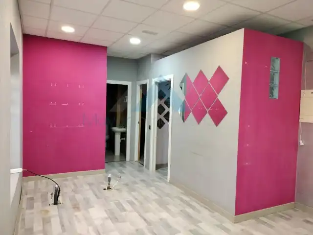 Geschaftsraum zur Miete in Alcalá de Henares mit Klimaanlage