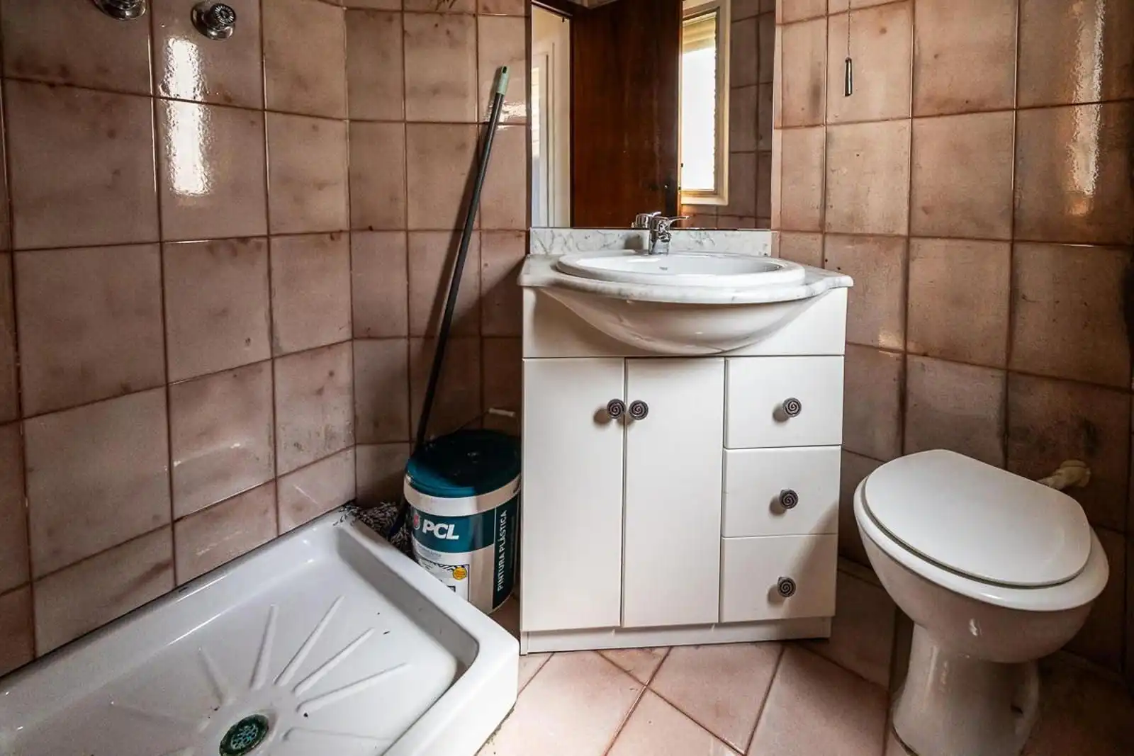 Baño de Ático en venta en Sabadell con Calefacción, Terraza y Balcón