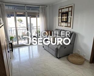 Living room of Flat to rent in  Sevilla Capital  with Air Conditioner, Terrace and Furnished