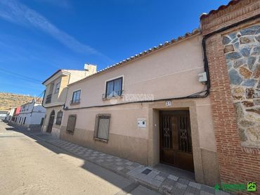 Casa bifamiliare in vendita a Moral de Calatrava