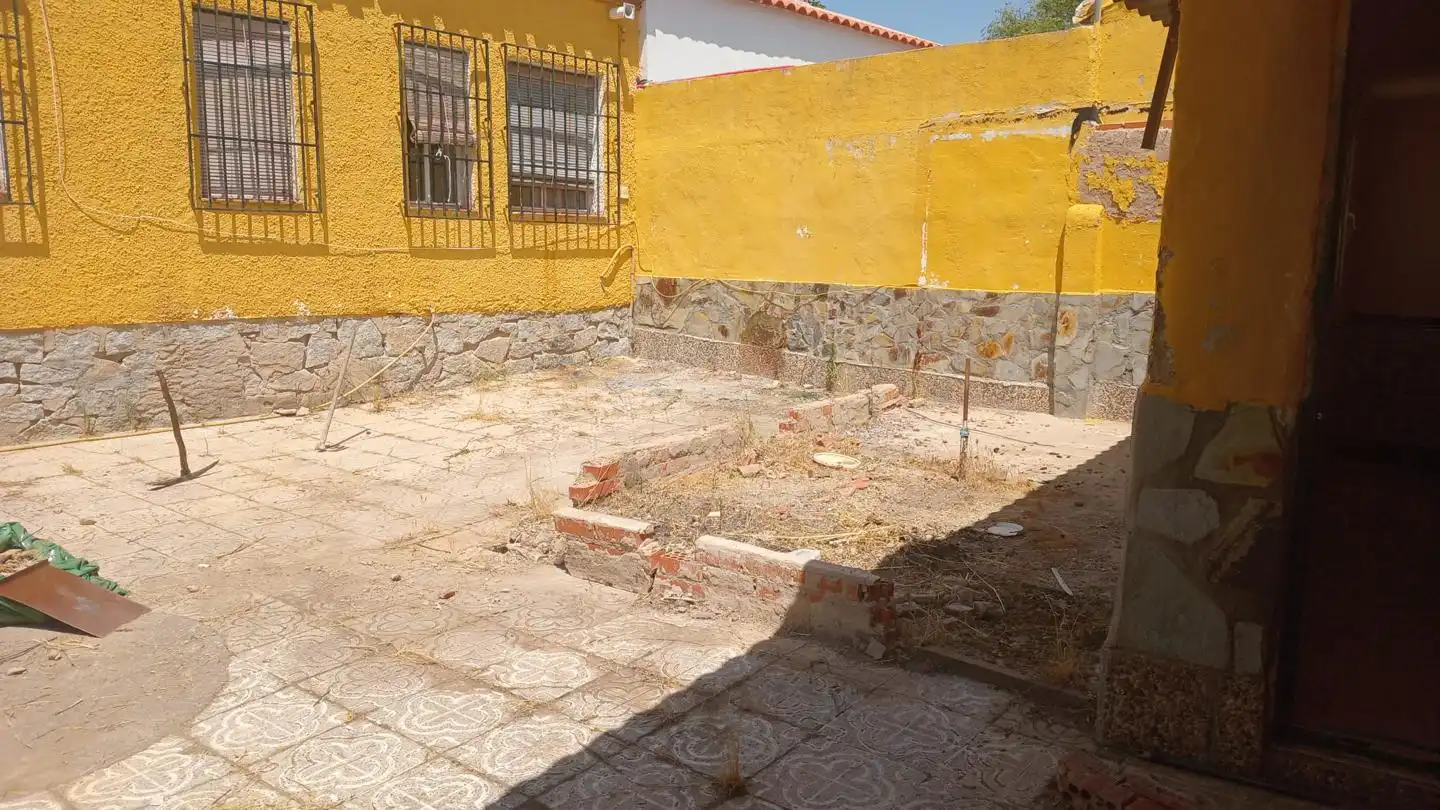 Casa amb piscina en venda a Calle la Viñita, imagen 12