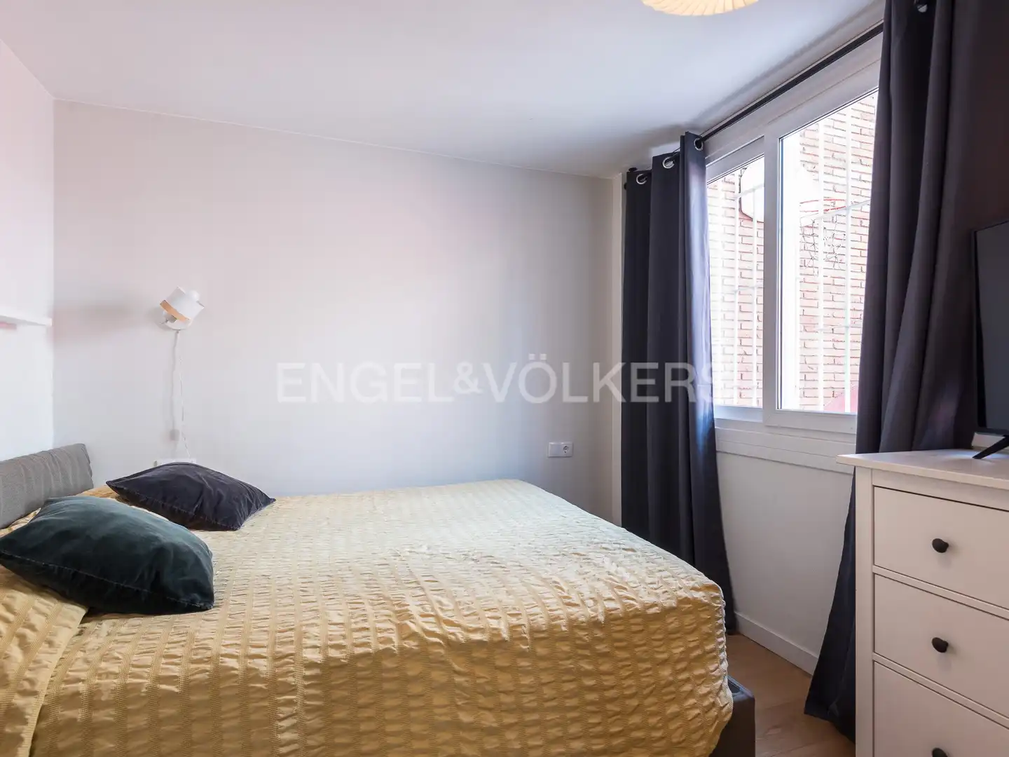 Bedroom of Houses for rent in La Miranda - Can Candeler 