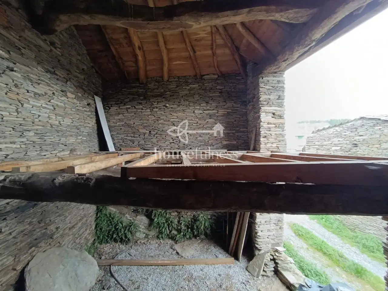 Finca rústica en venta en Lugo con Calefacción y Jardín privado