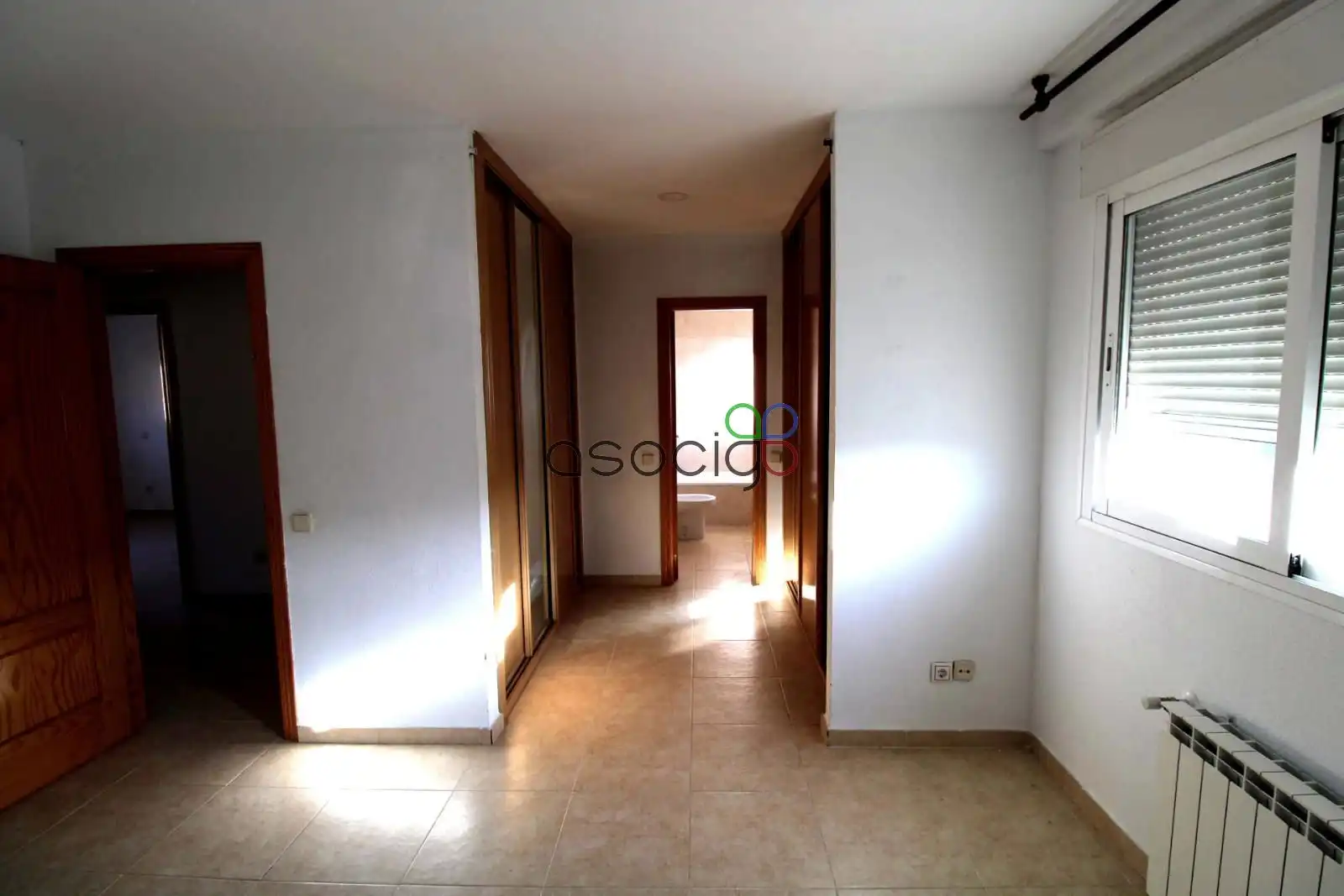 Casa adosada en venta en Azuqueca de Henares con Calefacción
