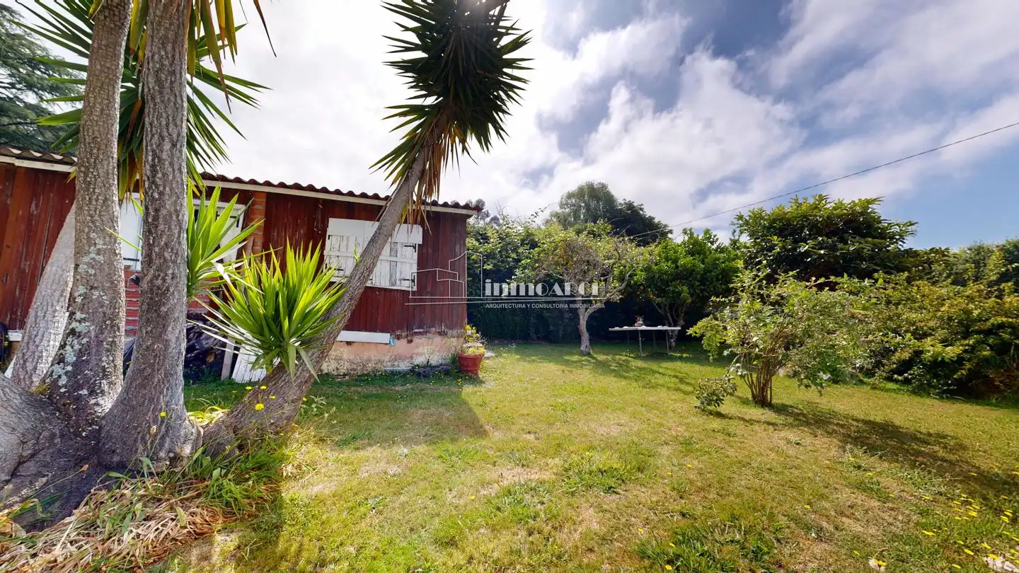 Garden of Residential for sale in Oleiros