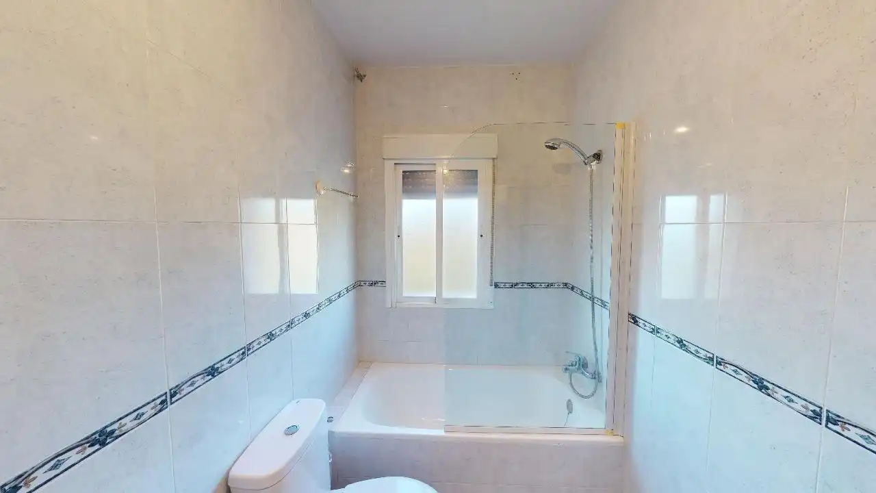 Bany de Casa o xalet en venda en Albalate de Zorita, Guadalajara