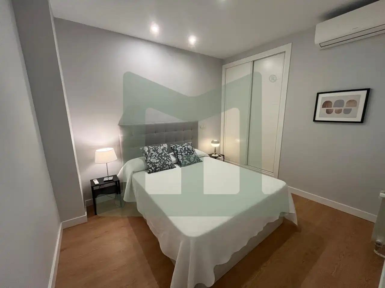 Habitación de Piso de alquiler en Madrid con Aire acondicionado y Amueblado