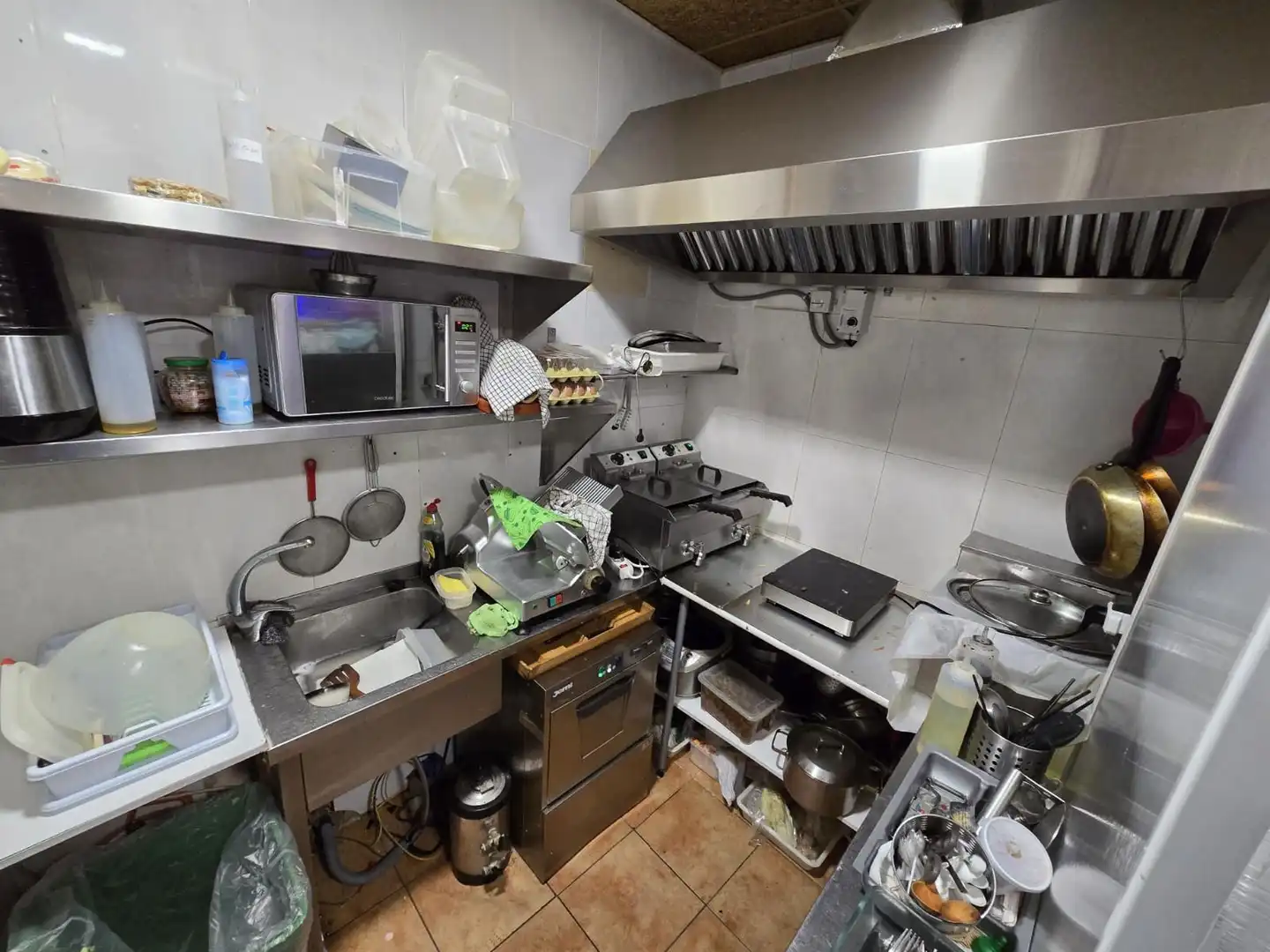Cocina de Local en traspaso en Barcelona con Aire acondicionado, Amueblado y Internet