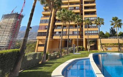 Vista exterior de Apartament en venda en Benidorm amb Aire condicionat i Terrassa