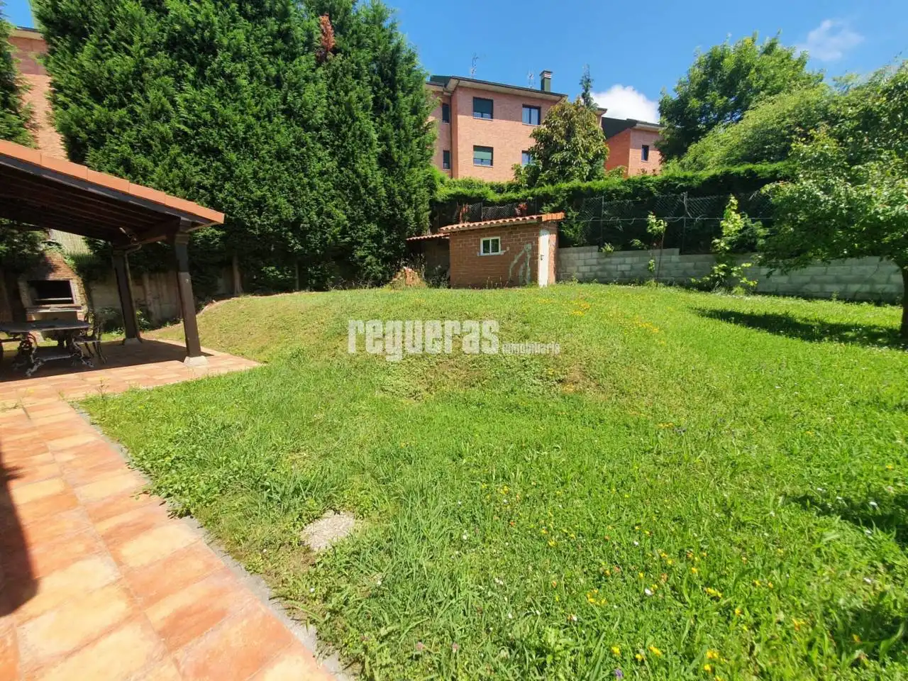 Casa o chalet en venta en Avilés con Calefacción, Parquet y Terraza