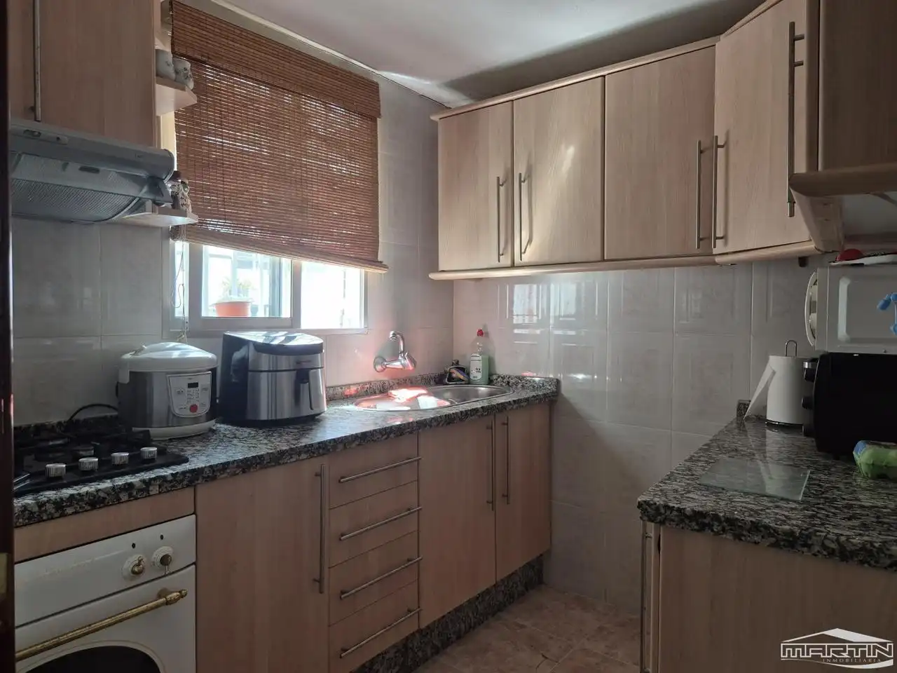 Cocina de Piso en venta en Lucena con Terraza y Trastero