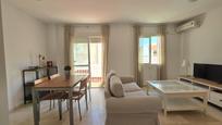 Sala d'estar de Apartament en venda en  Huelva Capital amb Aire condicionat, Calefacció i Parquet